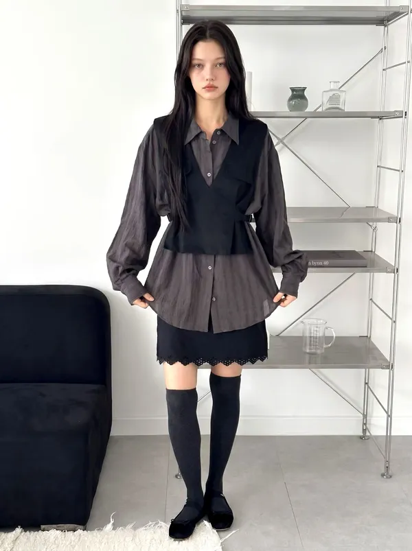 Stylish Women's Vest Jacket, Elegant and Versatile for Various Occasions