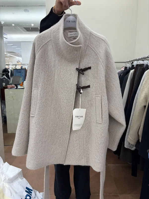 Stylish Woolen Coat, Comfortable and Warm