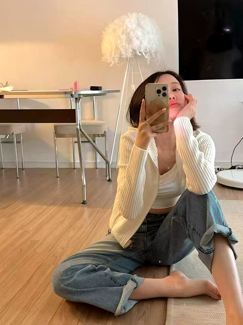 스타일리시한 다재다능한 여성 탑, 편안한 니트 가디건