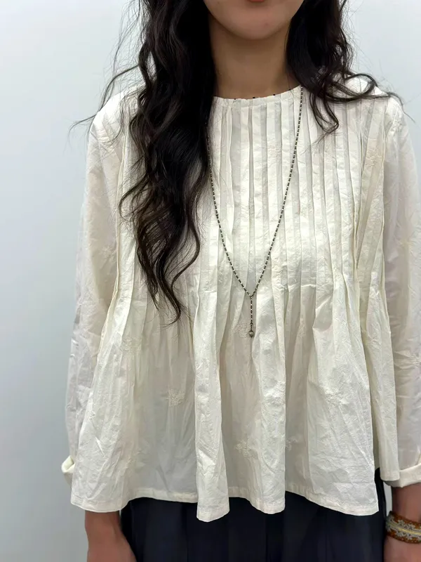 Elegant Pleated Design Women's Top, Lightweight and Breathable
