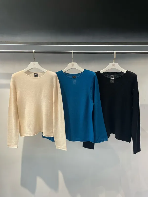 Fashionable and Comfortable Knit Sweater, Versatile Casual Style