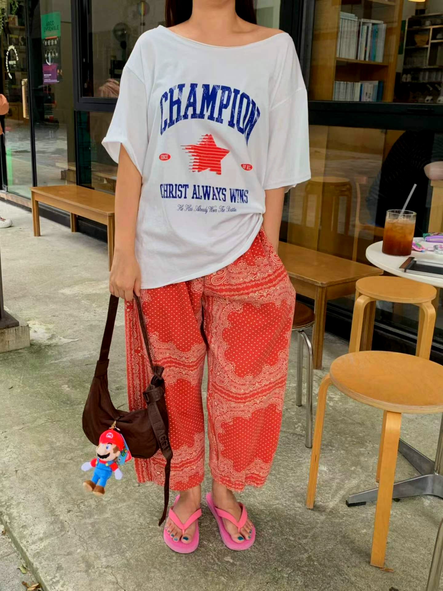 패셔너블한 캐주얼 여성 바지, 편안한 루즈 디자인