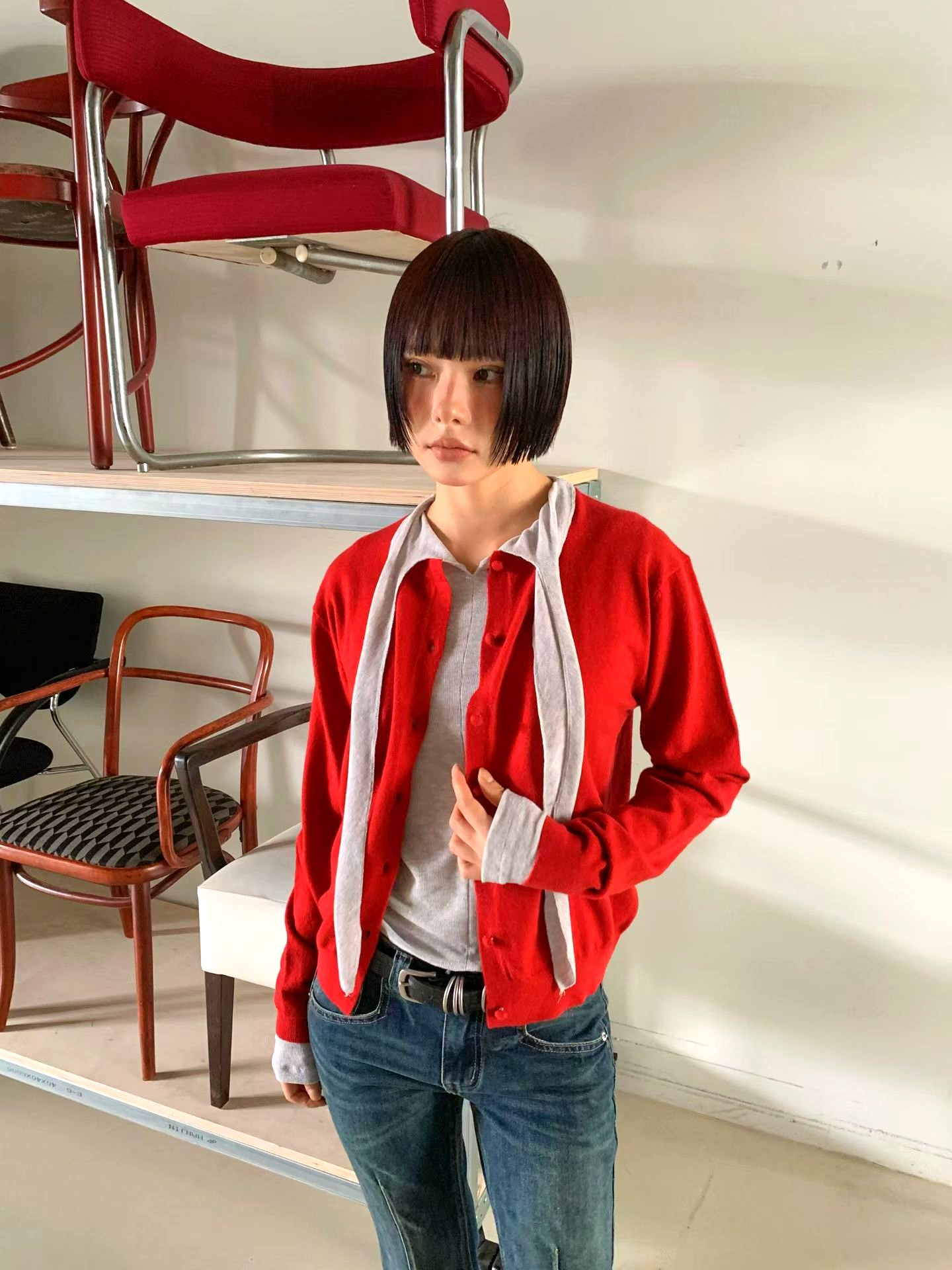 ํจ์
๋๋ธํ ๋นจ๊ฐ์ ์ฌ์ฑ ์์, ์ฐ์ํ ๋ถ์๊ธฐ์ ํ์ ์์ดํ
