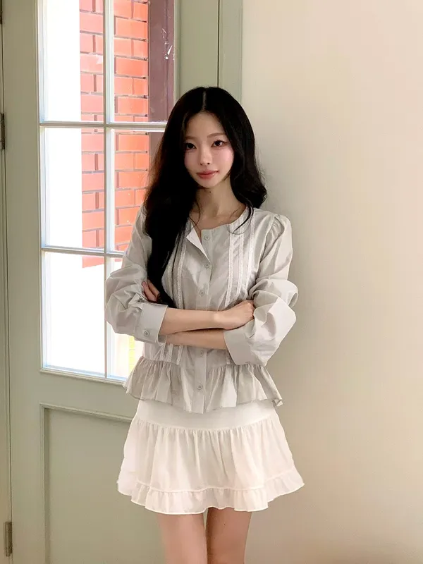優雅氣質襯衫，輕盈透氣，適合春夏