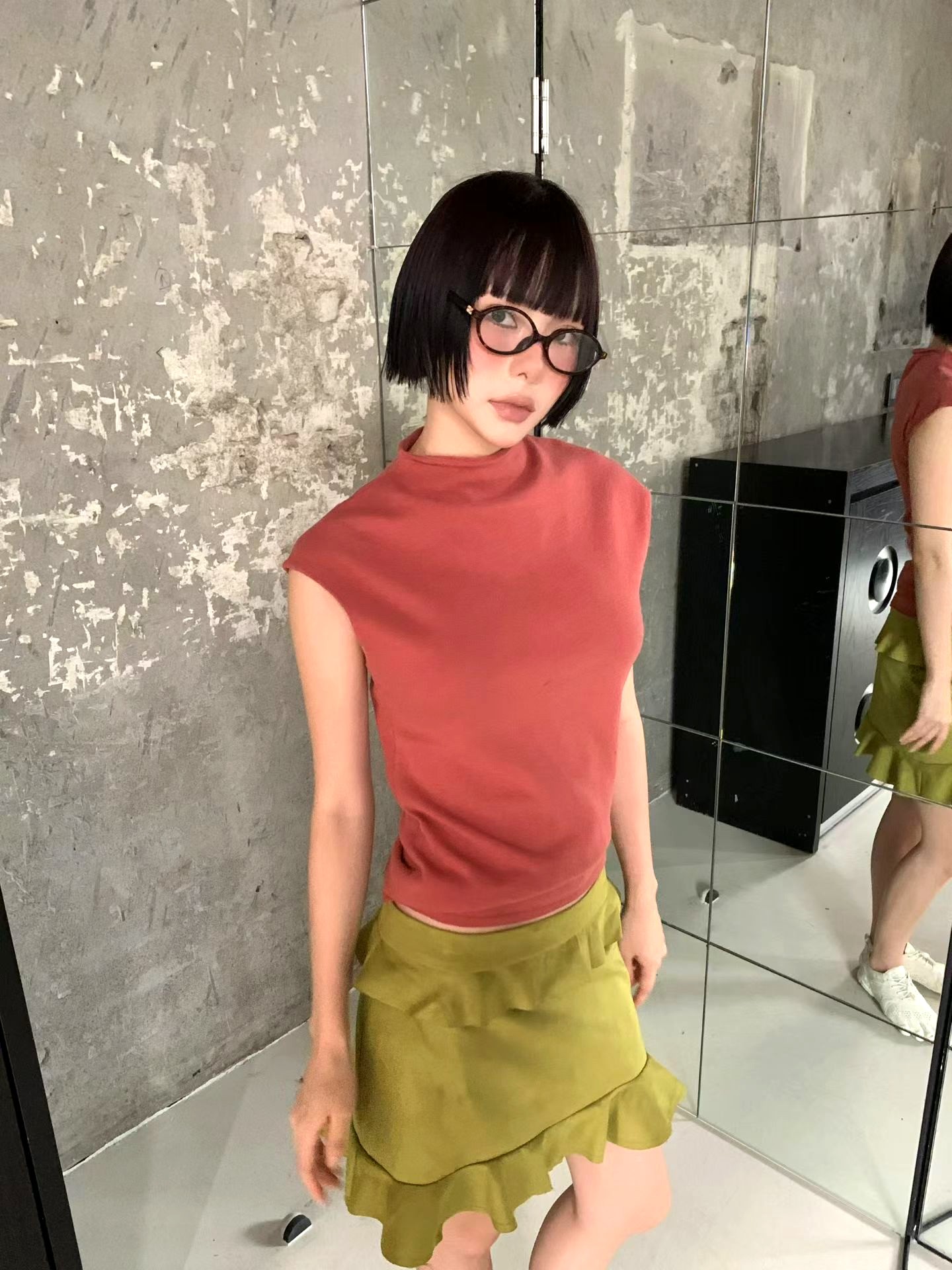 ํจ์
๋๋ธํ๊ณ ๋ฏธ๋๋ฉํ ์ฌ์ฑ ํ - ํธ์ํ๊ณ ํต๊ธฐ์ฑ์ด ๋ฐ์ด๋ ๋์์ธ, ์ ์ํ ์ถ์