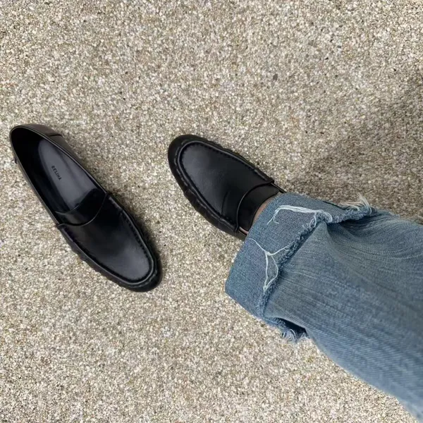 클래식 블랙 편안한 캐주얼 슈즈 - 패션 필수품