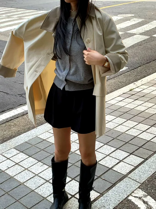 Stylish Women's Trench Coat, A Must-Have for Elegant Charm
