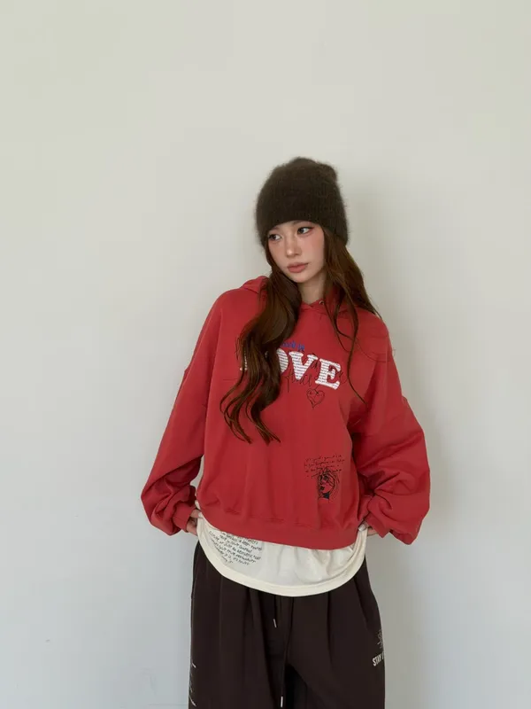 Trendy Casual Hoodie to Showcase Your Youthful Energy