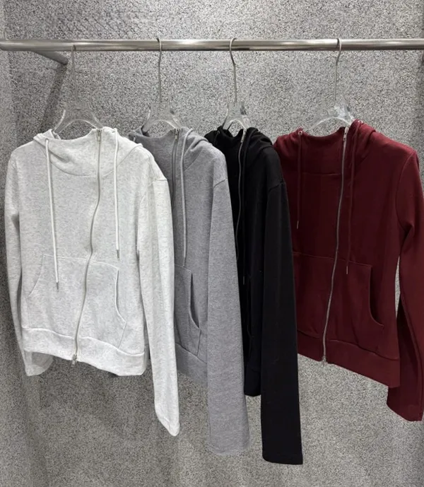 Fashionable Casual Zipper Hoodie - Comfortable and Versatile
