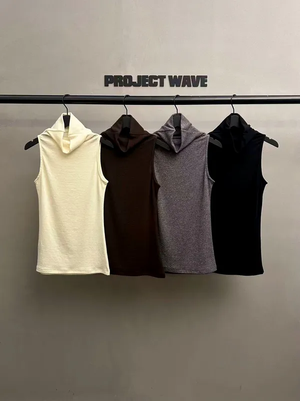 Fashionable Versatile Women's Top with Comfortable Sleeveless Design