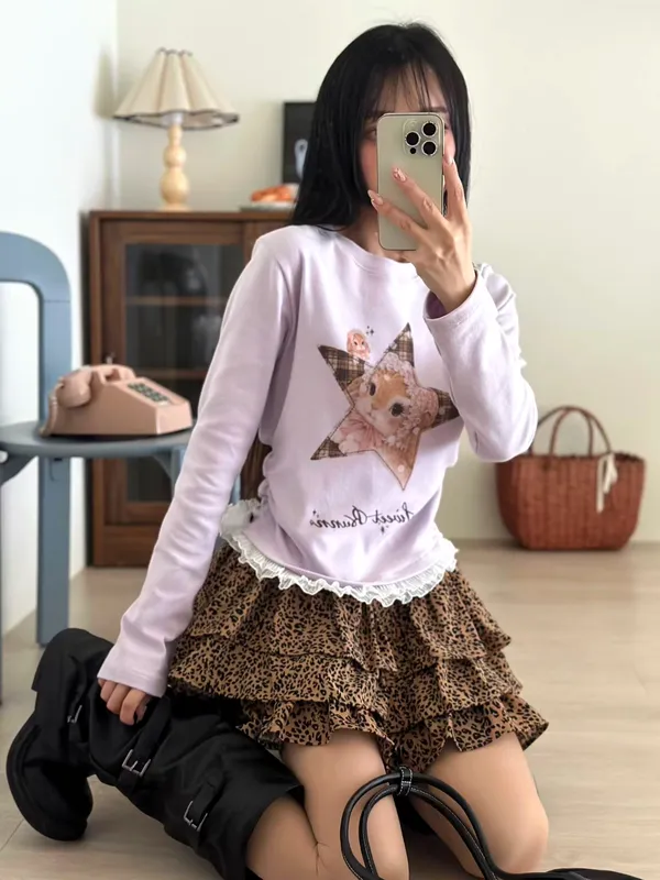 時尚豹紋短裙，甜美可愛風格