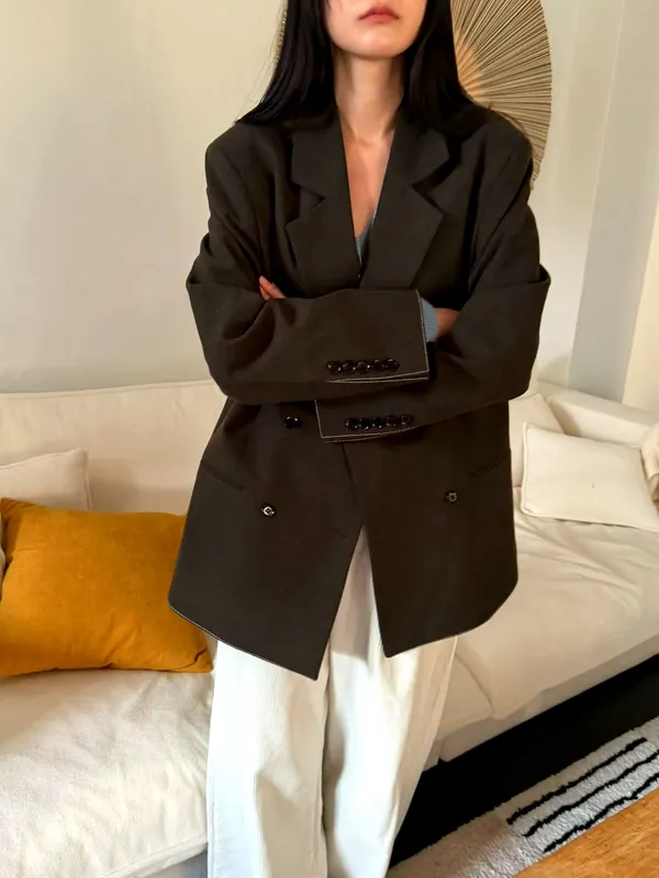 Fashionable Loose Women's Jacket, Elegant Style