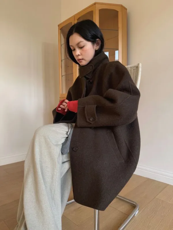 Fashionable Loose Wool Coat, Warm and Versatile