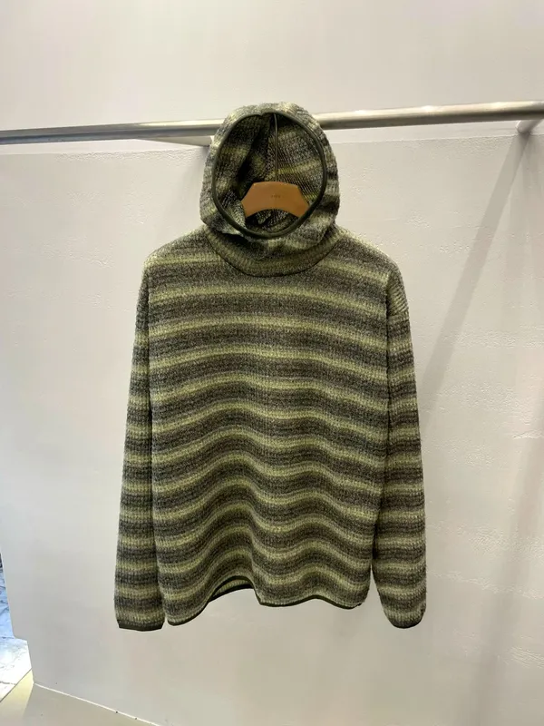 Striped Men's Turtleneck Top - Comfortable and Stylish