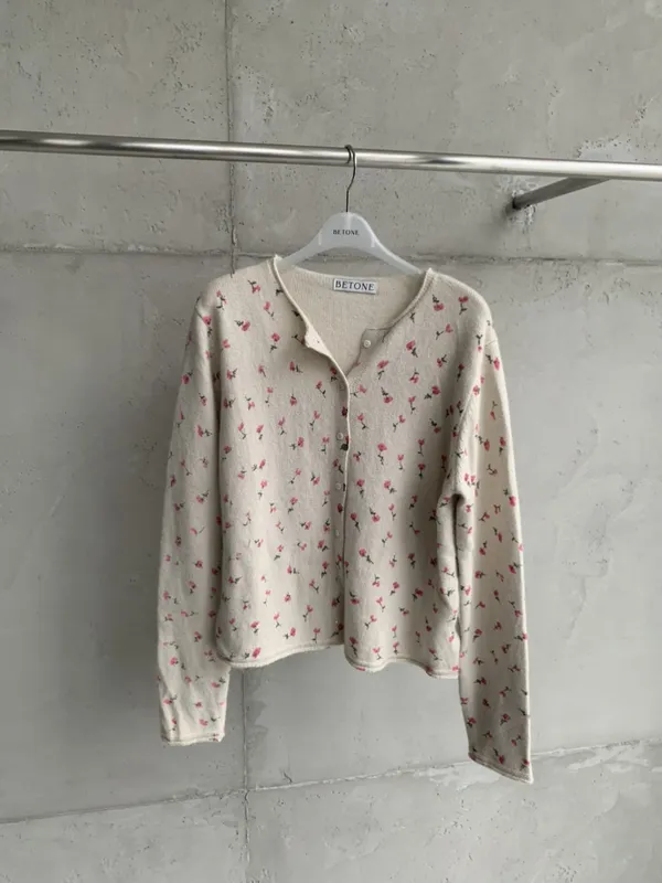 Sweet Floral Print Knit Cardigan