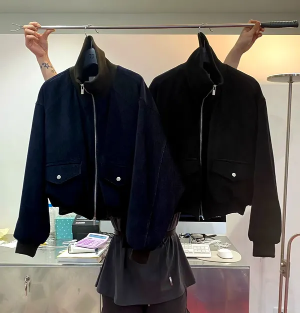 Stylish Women's Jacket - Versatile and Perfect for Spring and Autumn