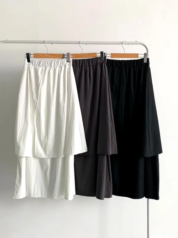Fashionable Versatile Women's Midi Skirt, Lightweight and Comfortable for Any Occasion