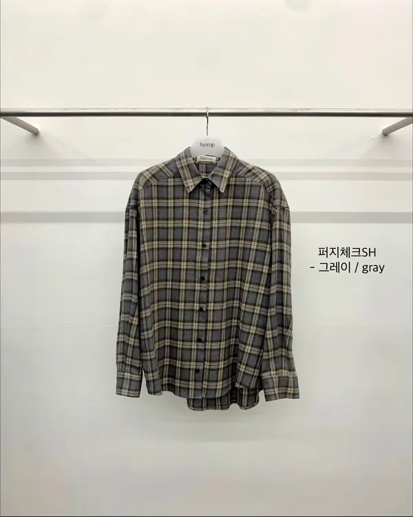 Stylish Plaid Shirt - The Perfect Blend of Elegance and Casual