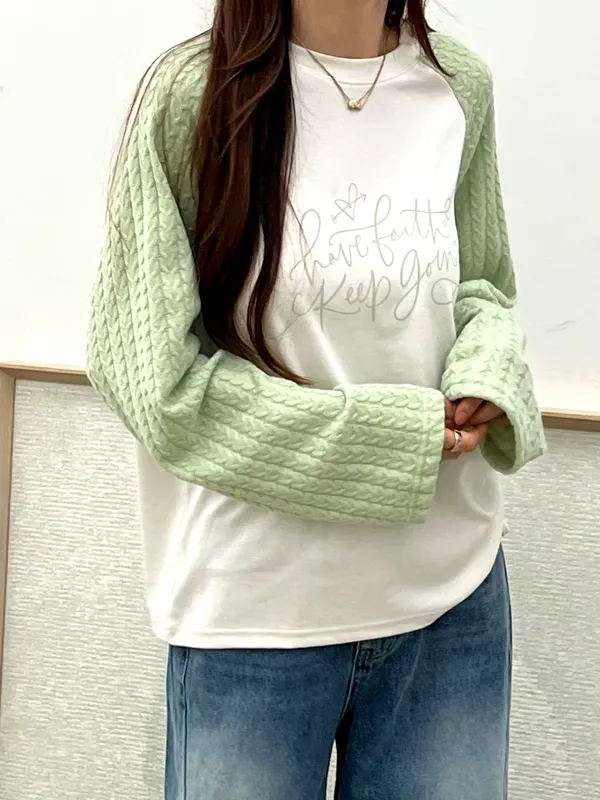 Trendy Loose Women's Top with Green Knit Sleeves