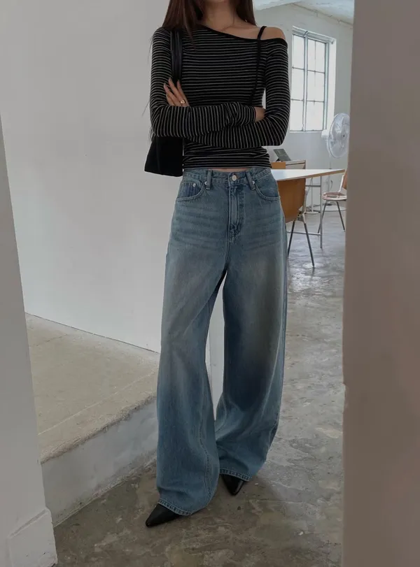 Stylish Loose Denim Jeans, Comfortable and Versatile to Showcase Your Unique Style
