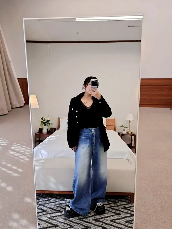 Fashionable Loose Women's Denim Pants - Comfortable and Versatile 1216