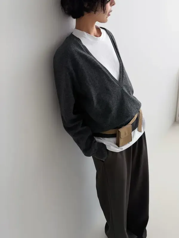 Stylish Minimalist Gray V-Neck Sweater