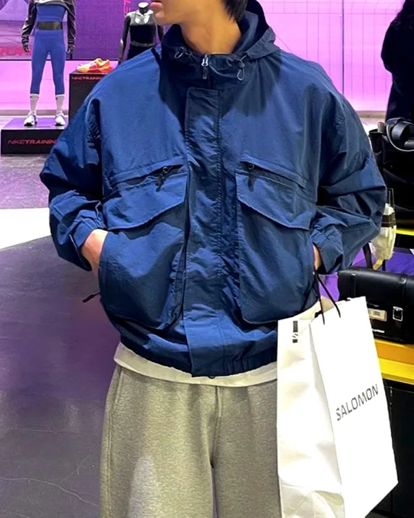 Men's Multi-Pocket Windbreaker Jacket - Stylish Casual Look