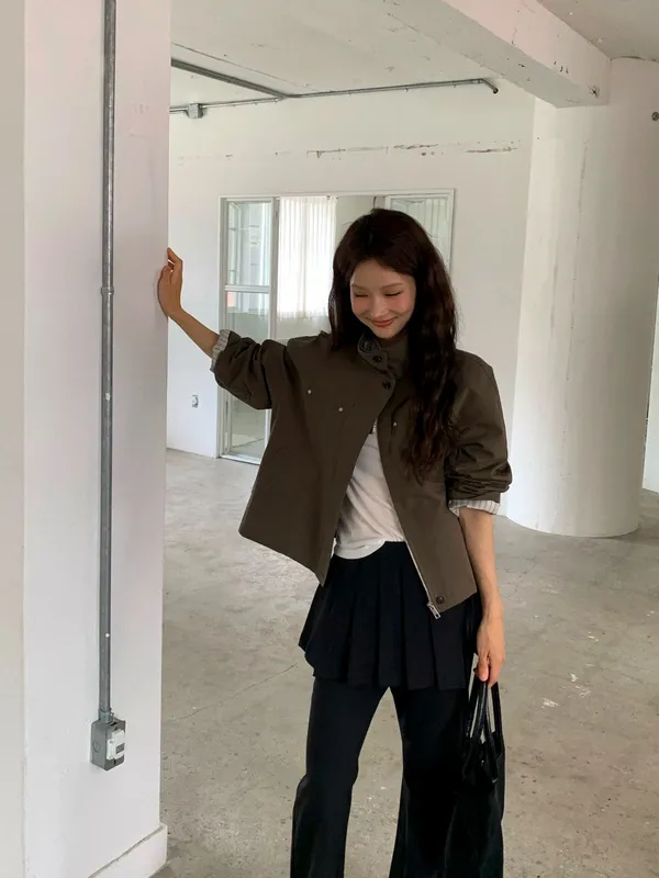 Fashionable Casual Women's Jacket, Lightweight and Comfortable, Perfect Match