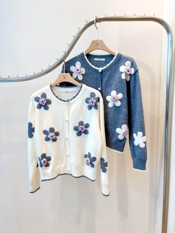 Floral Embroidered Cardigan for Women - Gentle and Elegant, A Must-Have for Spring and Autumn