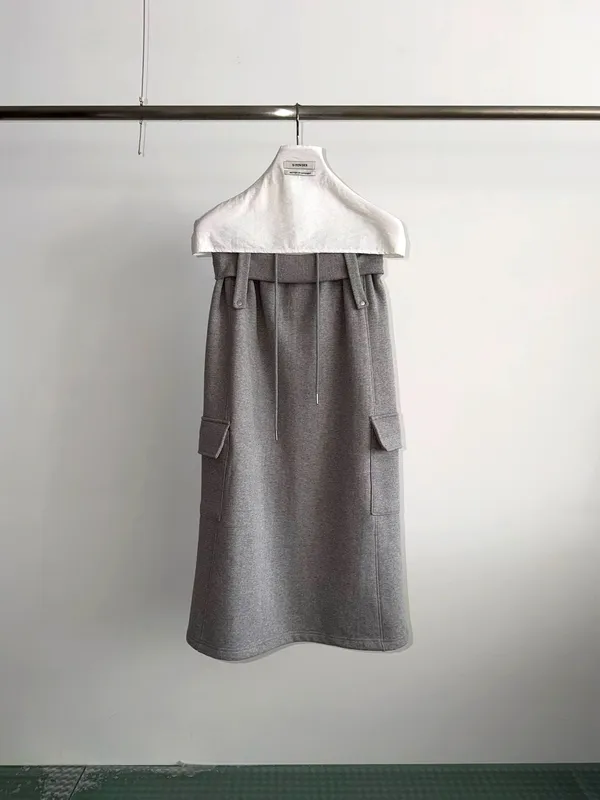 Stylish Gray Casual Midi Skirt - Comfortably Versatile