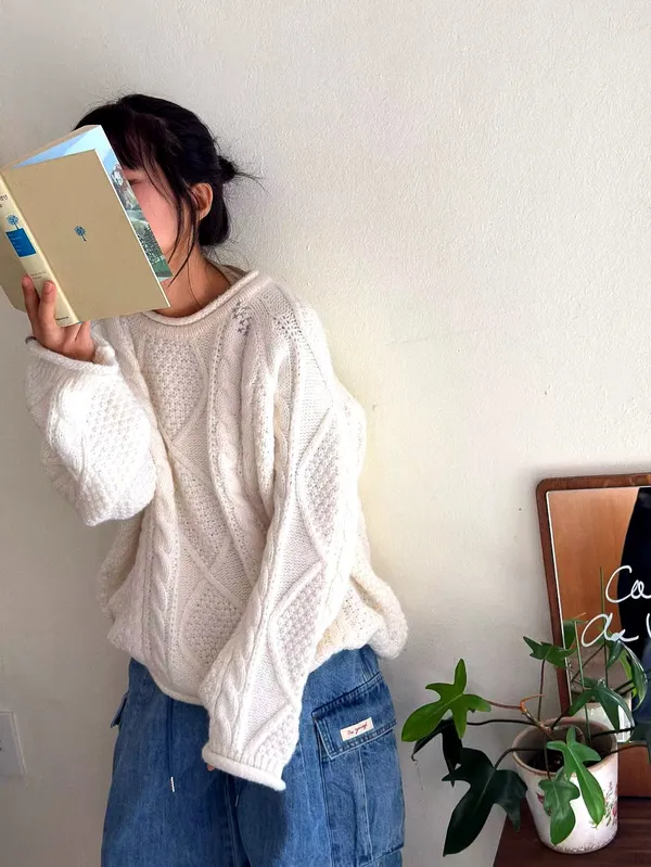 时尚百搭女装毛衣，舒适针织，秋冬必备