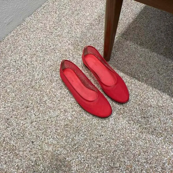 Stylish Red Flat Shoes, Comfortable and Versatile