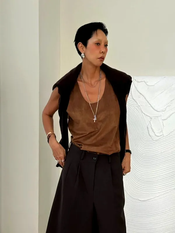 Stylish Minimalist Silk Cami Top, A Must-Have for Elegant Charm
