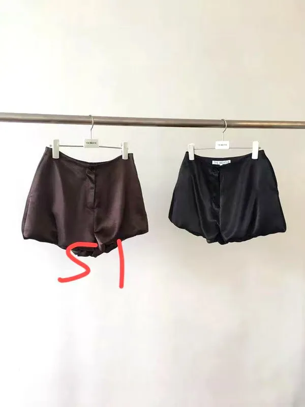 Stylish Women's Shorts, Lightweight and Comfortable, Perfect for Summer Outfits