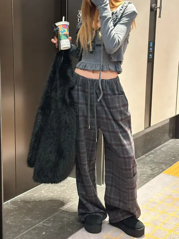 Fashionable Casual Plaid Pants - Comfortable and Versatile for Daily Wear