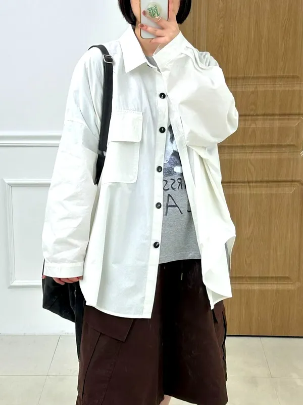 Minimalist White Shirt - Comfortable and Versatile