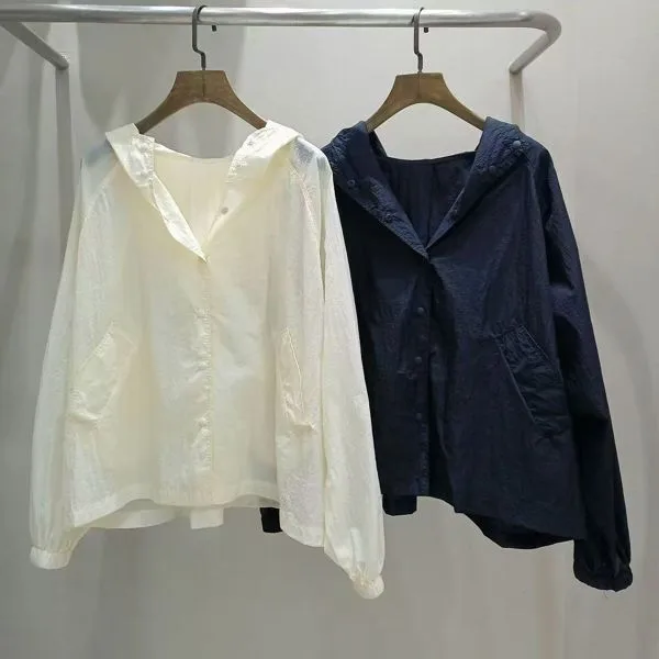 Stylish Casual Hooded Shirt - Lightweight and Breathable for Spring and Autumn