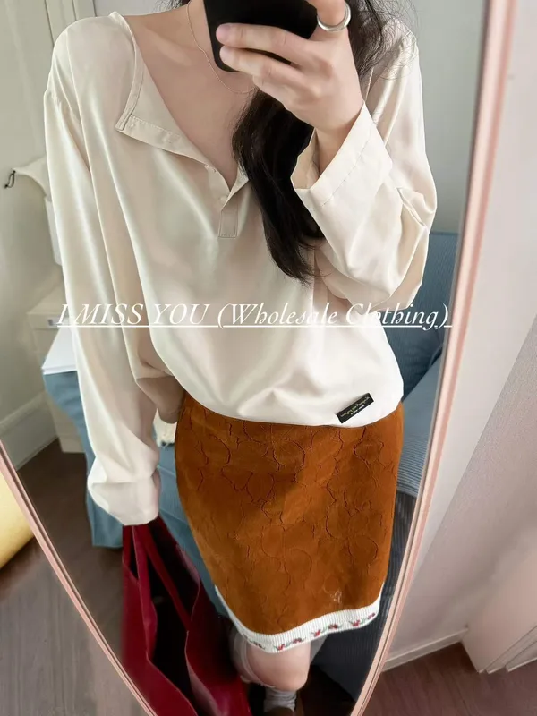 Elegant and Stylish Women's Dress, Perfect for Any Occasion