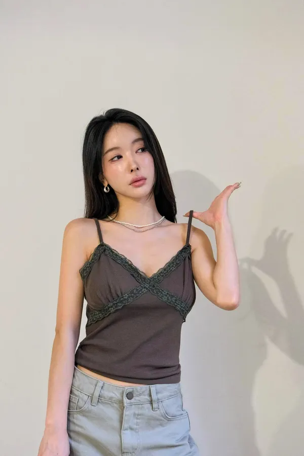 Elegant Lace Camisole to Showcase Your Charming Curves