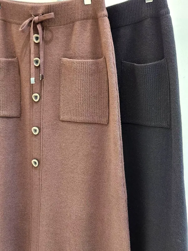 Stylish Versatile Knit Midi Skirt - Comfort and Elegance