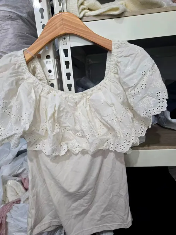 T-Shirt Wanita Lace Trim Segar, Selesa dan Bernafas Sale