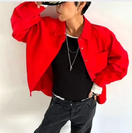 Trendy Red Shirt - Effortlessly Create Your Unique Street Style