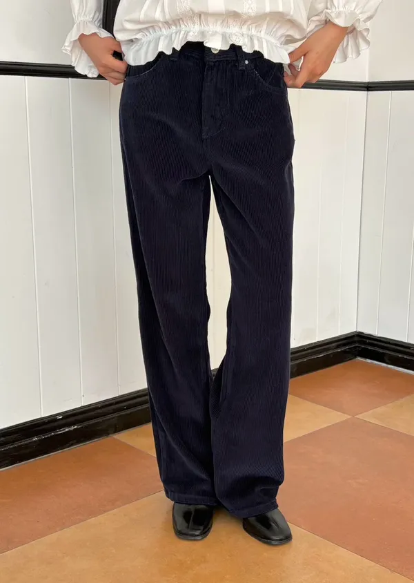 Fashionable Loose Striped Pants, Comfortable and Versatile