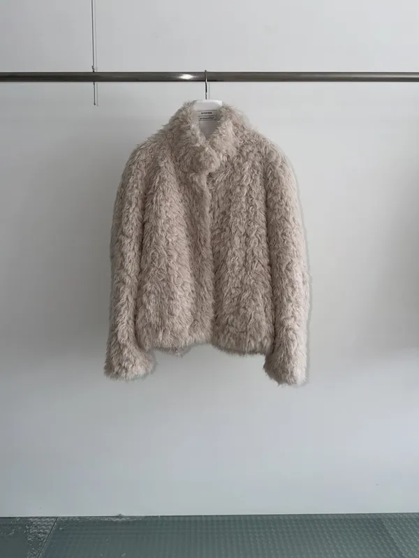 Warm and Soft Plush Coat, Fashionable and Versatile