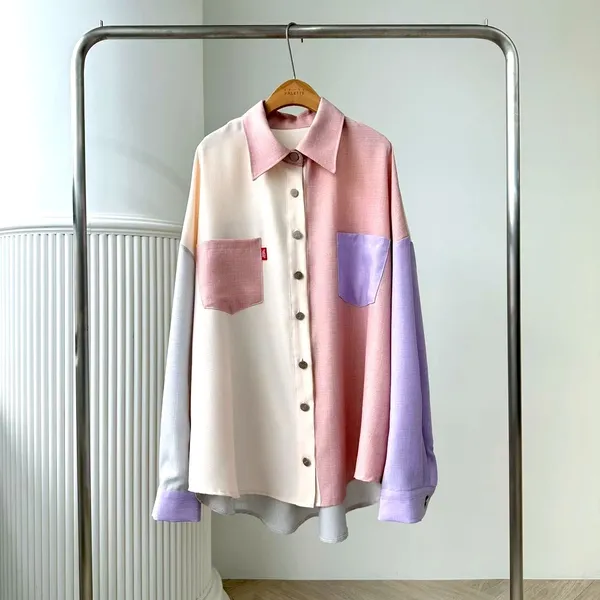 Stylish Color-Block Women's Shirt - Comfortable and Breathable for Spring and Autumn