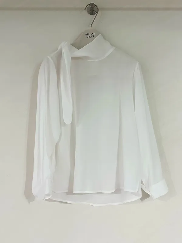 เสื้อเชิ้ตสีขาวสุดหรู - น้ำหนักเบาและระบายอากาศได้ดี เหมาะกับทุกชุด