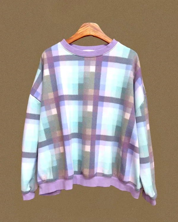 Fashionable Plaid Women's Top, Comfortable Casual Style
