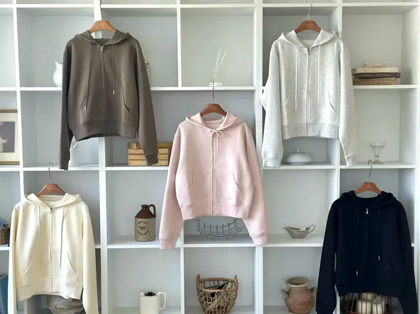 Comfortable and Versatile Women's Sweater Jacket for Fall and Winter