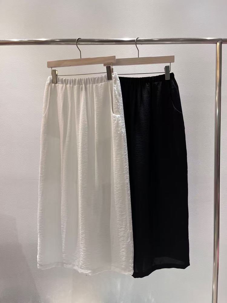 Versatile Long Skirt in Fresh White and Classic Black