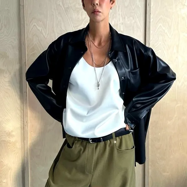 Stylish Black Women's Jacket - Versatile and Chic